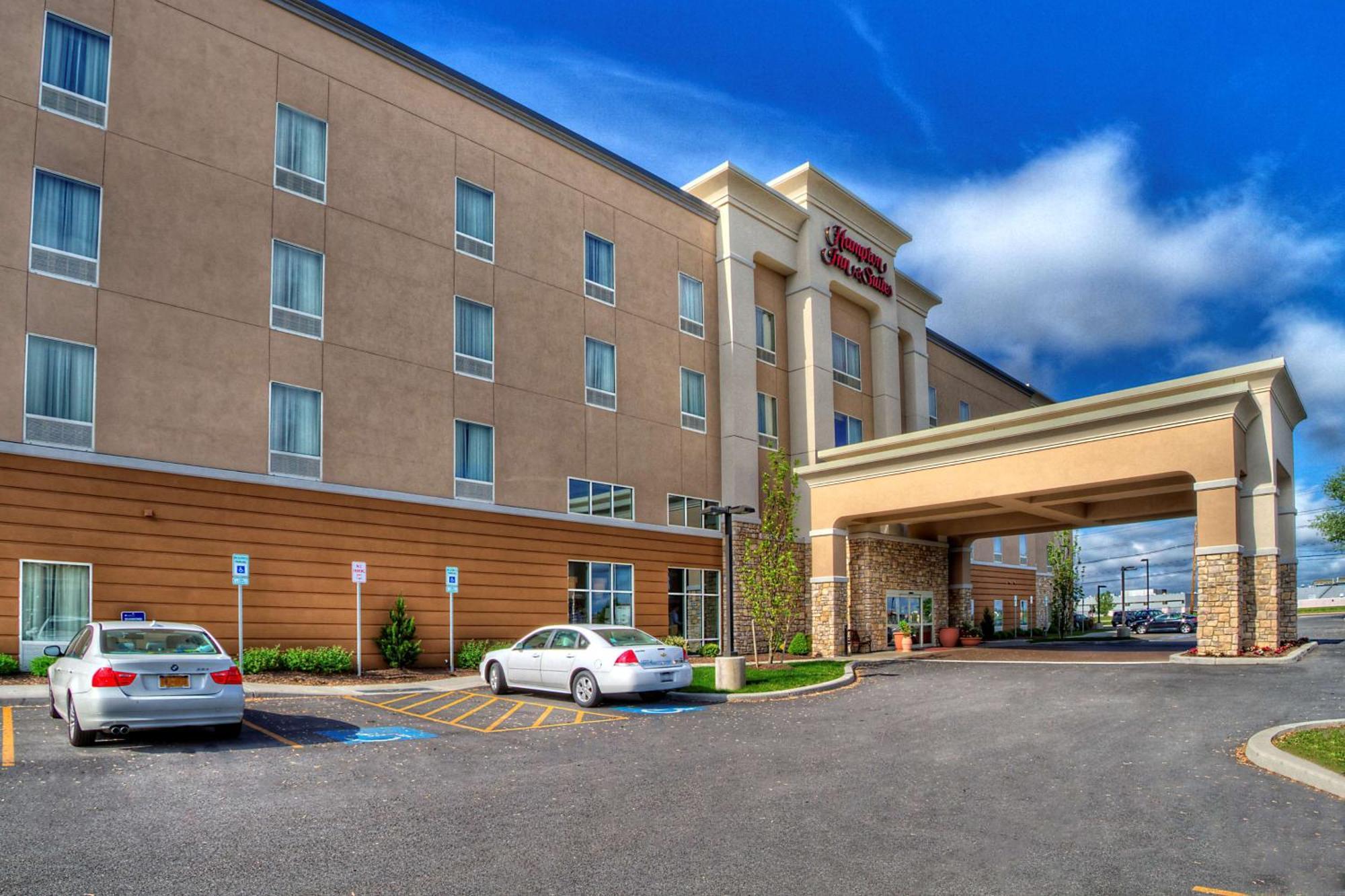 Hampton Inn & Suites Rochester/Henrietta Exterior photo